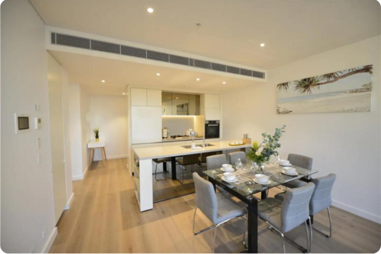 Rivergate Apartment With Central View Ho Chi Minh City Room photo